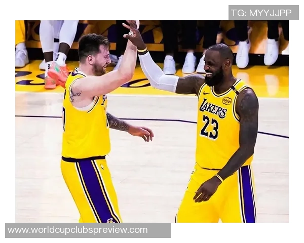 2012年NBA季后赛詹姆斯与凯尔特人激战回顾与精彩瞬间分析 2012年NBA季后赛詹姆斯与凯尔特人激战回顾与精彩瞬间分析