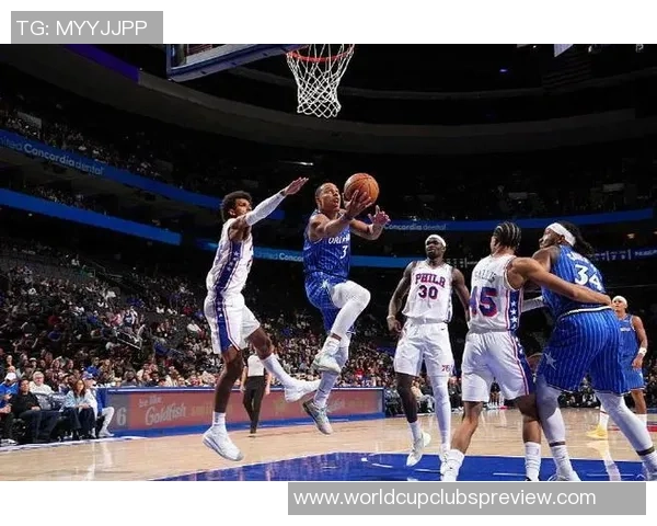 76人对决魔术11月15日精彩赛事回顾与分析 76人对决魔术11月15日精彩赛事回顾与分析