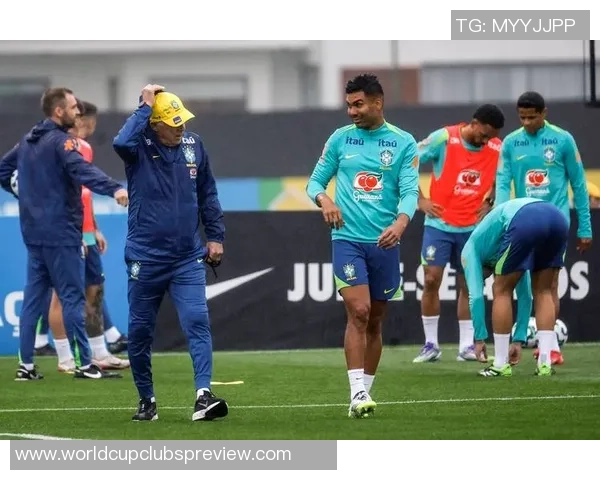 卡塞米罗:从巴西足球新星到欧洲顶级中场的辉煌历程与成就 卡塞米罗:从巴西足球新星到欧洲顶级中场的辉煌历程与成就