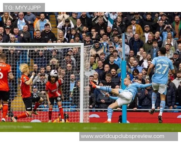 曼彻斯特城与皇马对决赛果揭晓精彩瞬间回顾与分析 曼彻斯特城与皇马对决赛果揭晓精彩瞬间回顾与分析