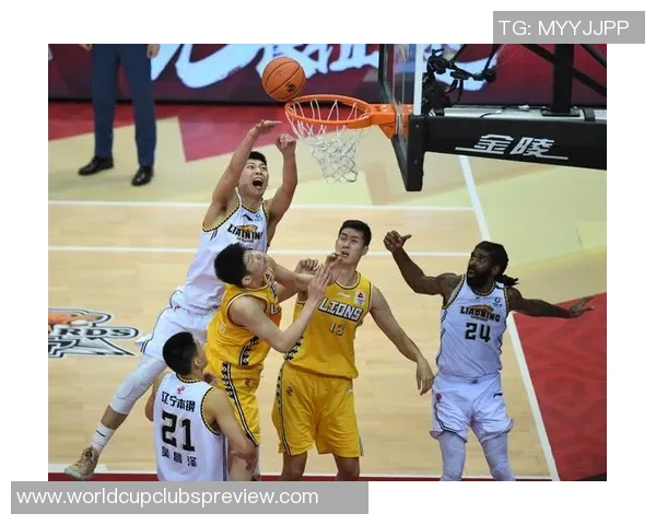 朱荣振的成长之路与成就探索：从普通青年到行业领军人物的蜕变历程